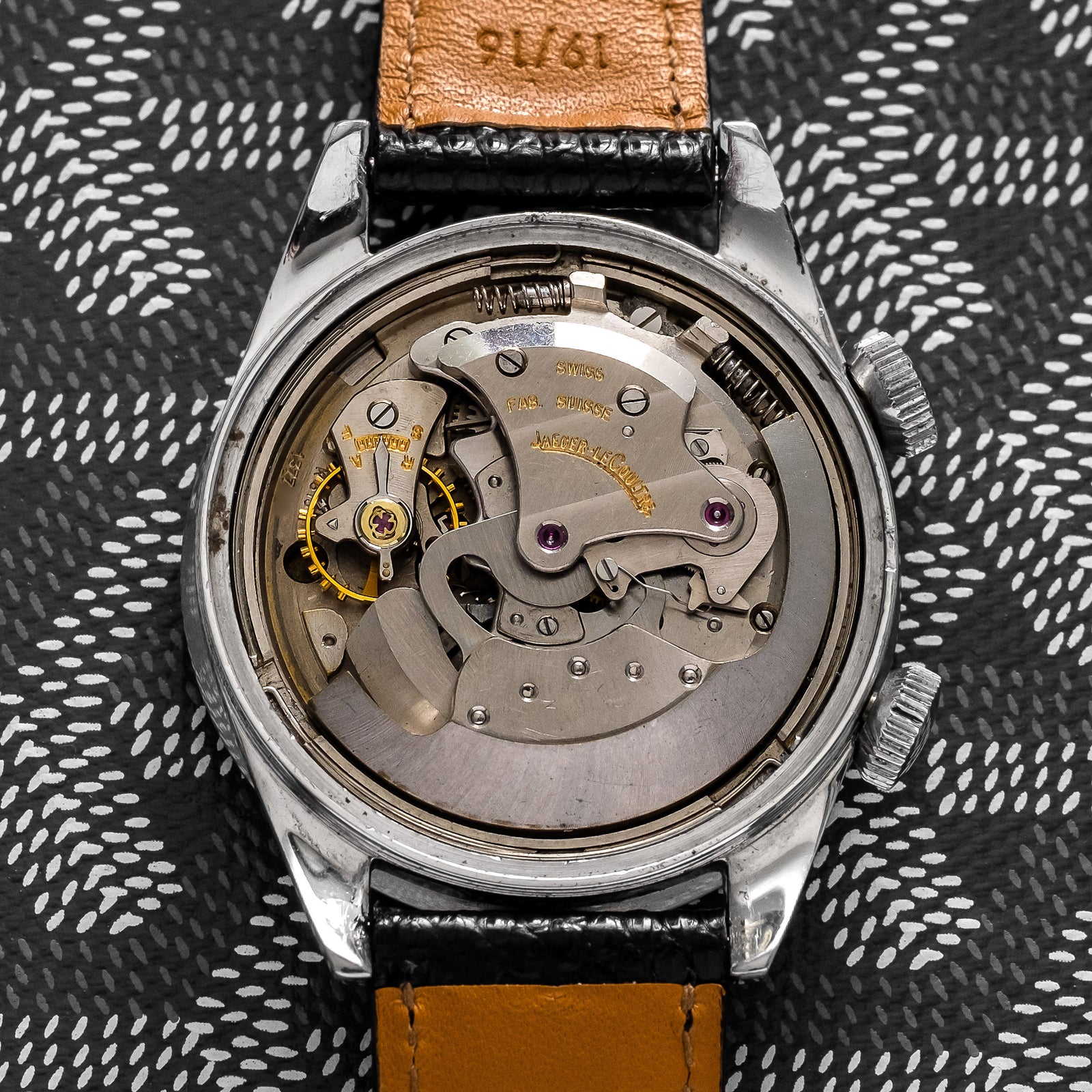 The steel DeepSea Alarm ref. E857 – Corrado Mattarelli