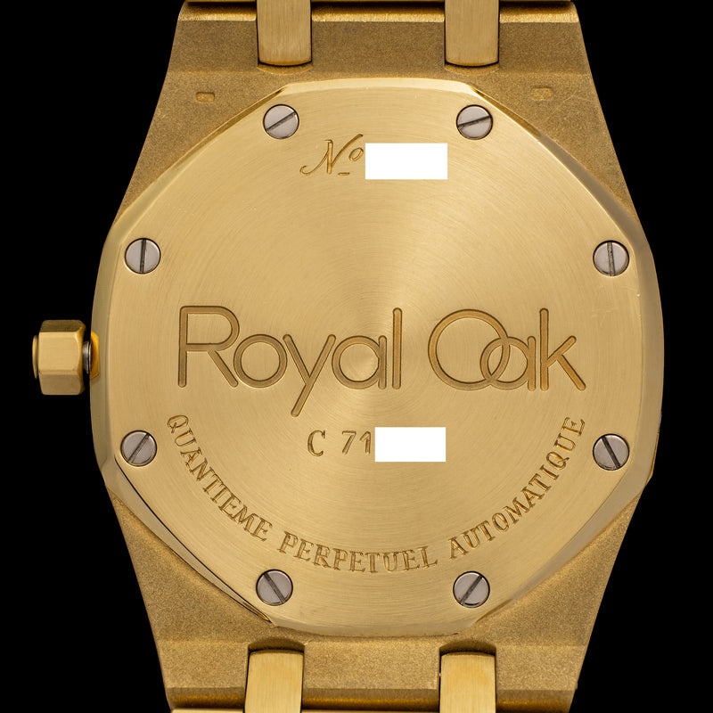 The yellow gold perpetual calendar Royal Oak ref. 25654